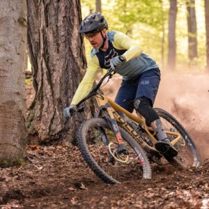 mens mountain bikes